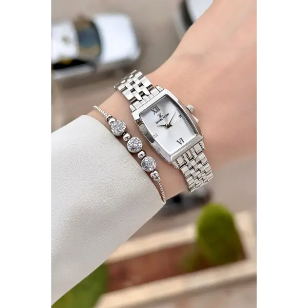 Gümüş Renk 26 mm Kadın Kol Saati ve Hediye Bileklik