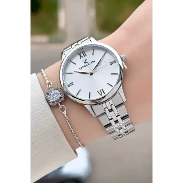 Gümüş Renk 35 mm Kadın Kol Saati ve Hediye Bileklik