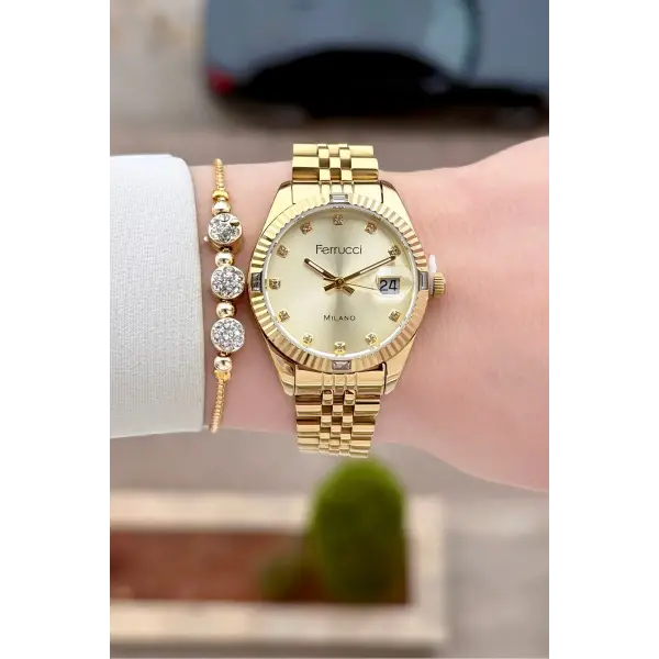 Gold Renk 32 mm Kadın Kol Saati ve Hediye Bileklik