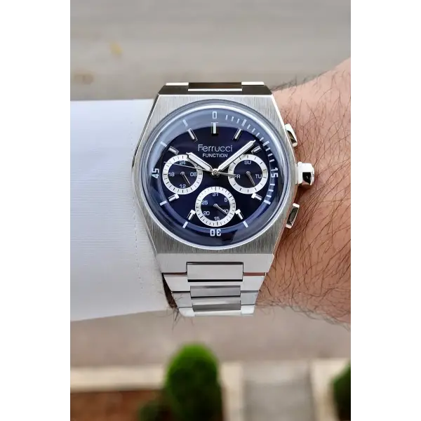 Kadranı Lacivert Kordonu Gümüş Renk 41 Mm İç Göstergeleri Aktif Erkek Kol Saati