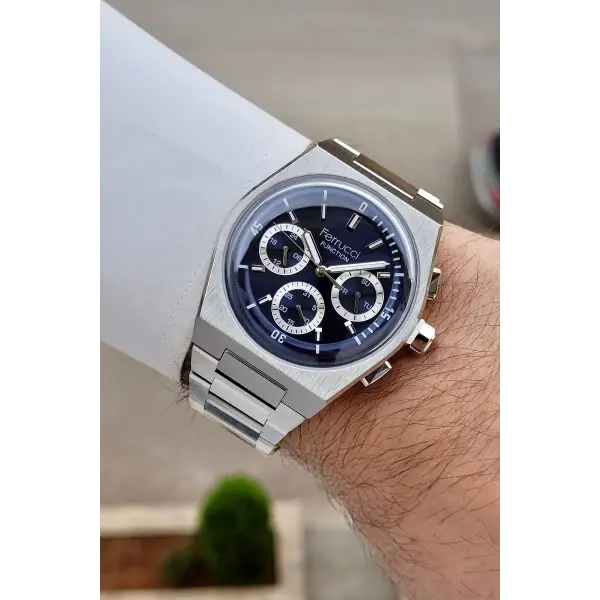 Kadranı Lacivert Kordonu Gümüş Renk 41 Mm İç Göstergeleri Aktif Erkek Kol Saati