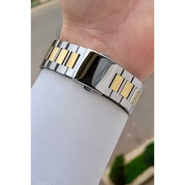 Kadranı Yeşil Kordonu Gold Gümüş Renk 43 Mm İç Göstergeleri Aktif Erkek Kol Saati