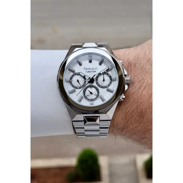 Gümüş Renk 43 Mm İç Göstergeleri Aktif Erkek Kol Saati