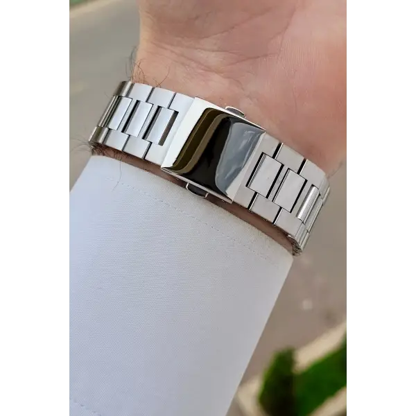 Gümüş Renk 43 Mm İç Göstergeleri Aktif Erkek Kol Saati