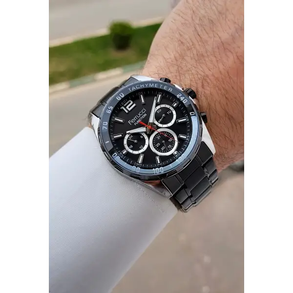 Kasası Gümüş Kordonu Siyah Renk 44 mm İç Göstergeleri Aktif Erkek Kol Saati