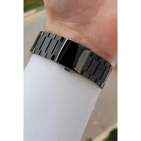 Kadranı Mavi Kordonu Siyah Renk 40 mm İç Göstergeleri Aktif Erkek Kol Saati