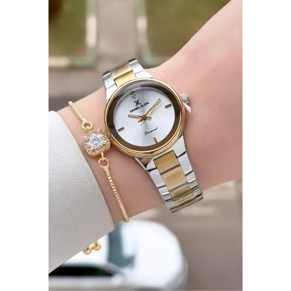 Gold Gümüş Renk 30 mm Hediye Paketli Kadın Kol Saati ve Hediye Bileklik