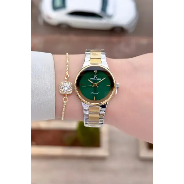 Kadranı Yeşil Kordonu Gold Gümüş Renk 30 mm Hediye Paketli Kadın Kol Saati ve Hediye Bileklik