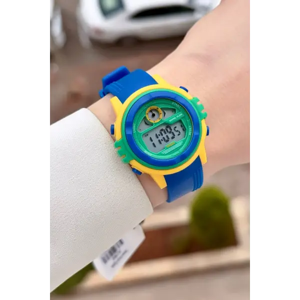 Sarı Yeşil Mavi Renk 8 Farklı Işıklı Hediye Paketli 5 ATM Çocuk Kol Saati