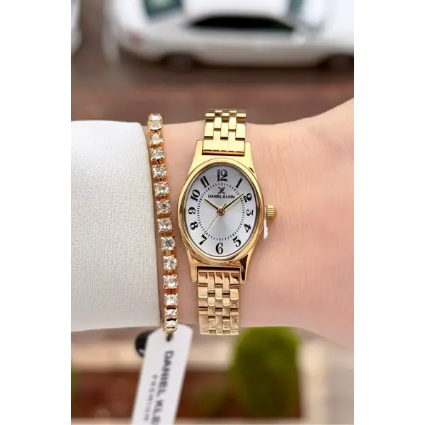 Gold Renk Rakamlı Kadın Kol Saati ve Bileklik