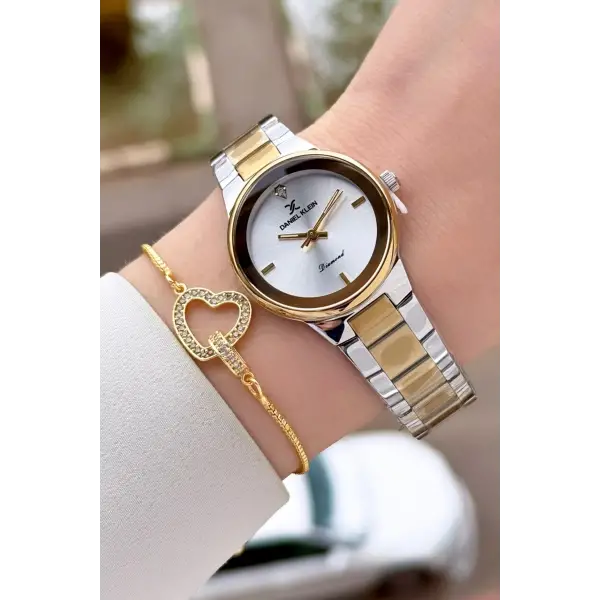 Pırlantalı Gold Gümüş Renk 30 mm Hediye Paketli Kadın Kol Saati ve Bileklik