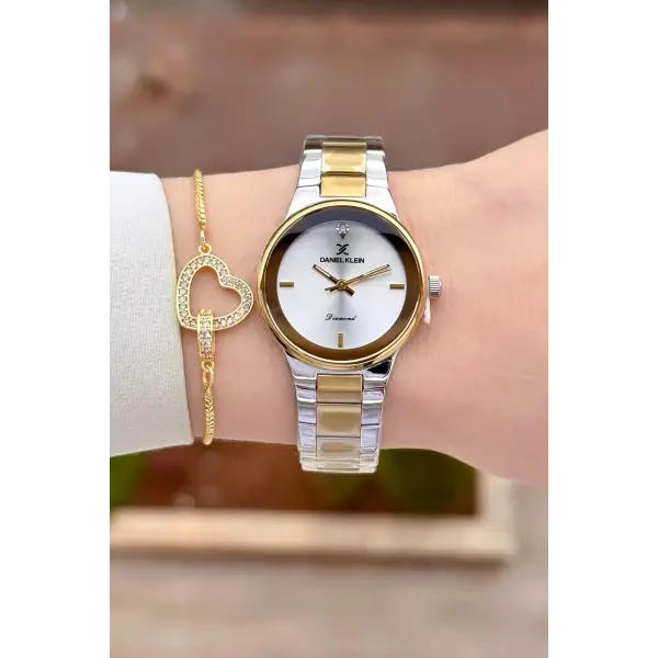 Pırlantalı Gold Gümüş Renk 30 mm Hediye Paketli Kadın Kol Saati ve Bileklik