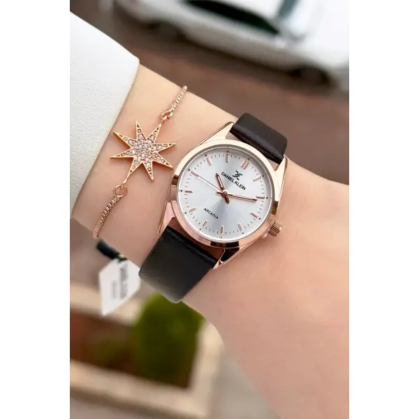 Kasası Rose Kordonu Koyu Kahverengi Renk Hediye Paketli Kadın Kol Saati ve Bileklik