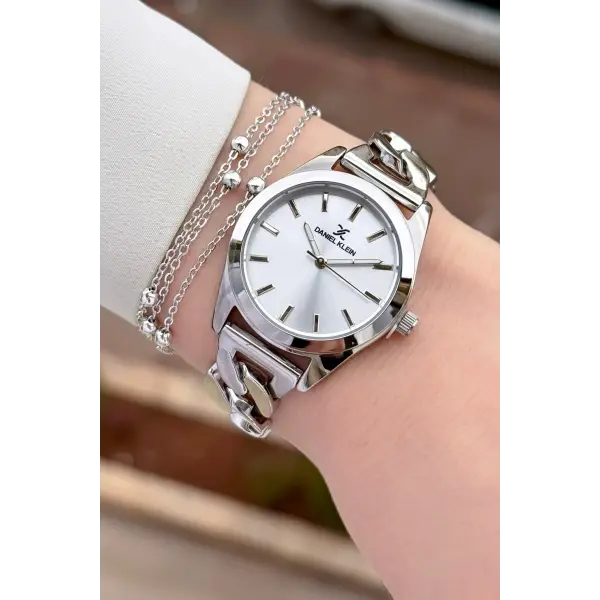 Gümüş Renk 32 mm Hediye Paketli Kadın Kol Saati ve Bileklik