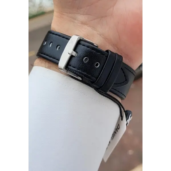 Siyah Renk 42,5 Mm Hediye Paketli Deri Kordon Erkek Kol Saati