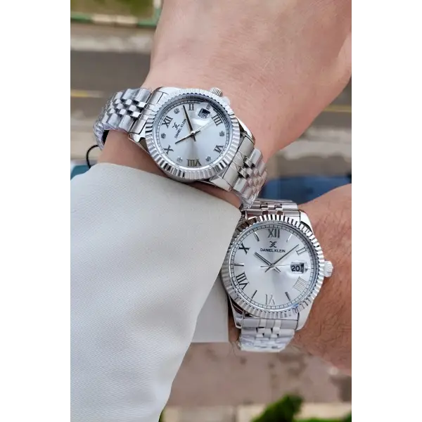 Gümüş Renk Hediye Paketli Sevgili Çift Kol Saati