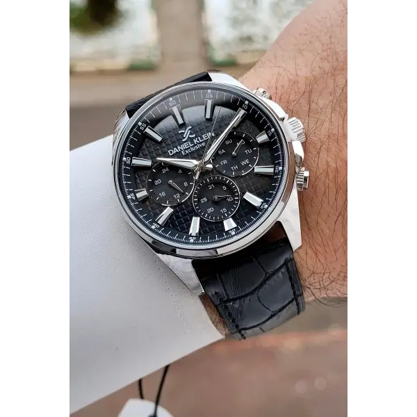 Siyah Renk 43 Mm İç Göstergeleri Aktif Erkek Kol Saati