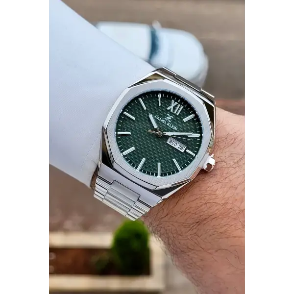Kadranı Yeşil Kordonu Gümüş Renk 43 mm Erkek Kol Saati