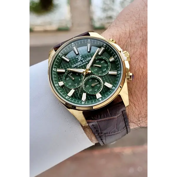 Kasası Gold Kordonu Kahverengi Renk 43 Mm İç Göstergeleri Aktif Erkek Kol Saati