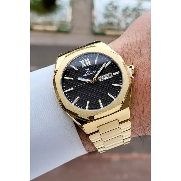 Kadranı Siyah Kordonu Gold Renk 43 mm Erkek Kol Saati