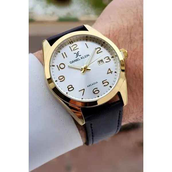 Kasası Gold Kordonu Kahverengi Renk Rakamlı 42,5 Mm Hediye Paketli Erkek Kol Saati