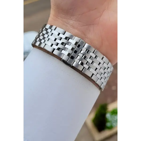 Kadranı Siyah Kordonu Gümüş Renk Hediye Paketli Erkek Kol Saati