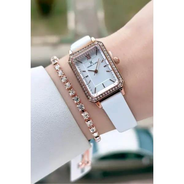 Kasası Rose Kordonu Beyaz Renk Kadın Kol Saati ve Bileklik