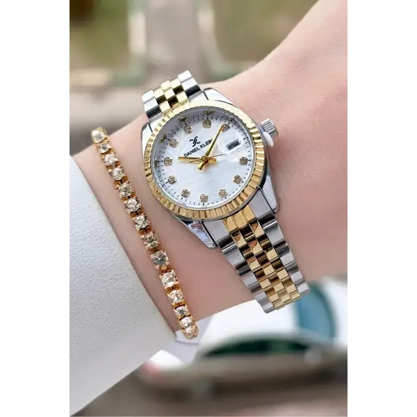 Gold Gümüş Renk 28 Mm Kadın Kol Saati ve Bileklik