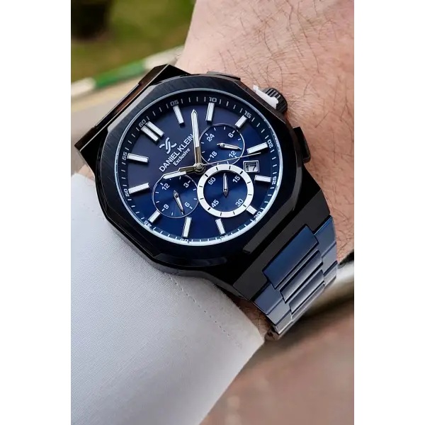 Kasası Siyah Kordonu Lacivert Renk İç Göstergeleri Aktif Hediye Paketli Erkek Kol Saati