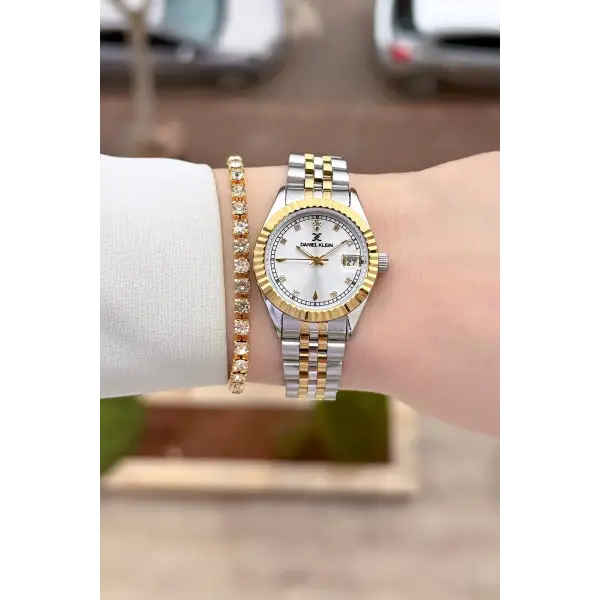 Gold Gümüş Renk 27 Mm Kadın Kol Saati ve Bileklik