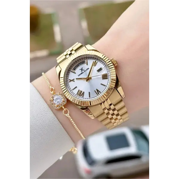 Gold Renk 36 Mm Kadın Kol Saati ve Bileklik