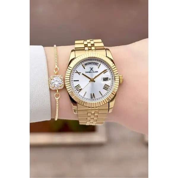 Gold Renk 36 Mm Kadın Kol Saati ve Bileklik