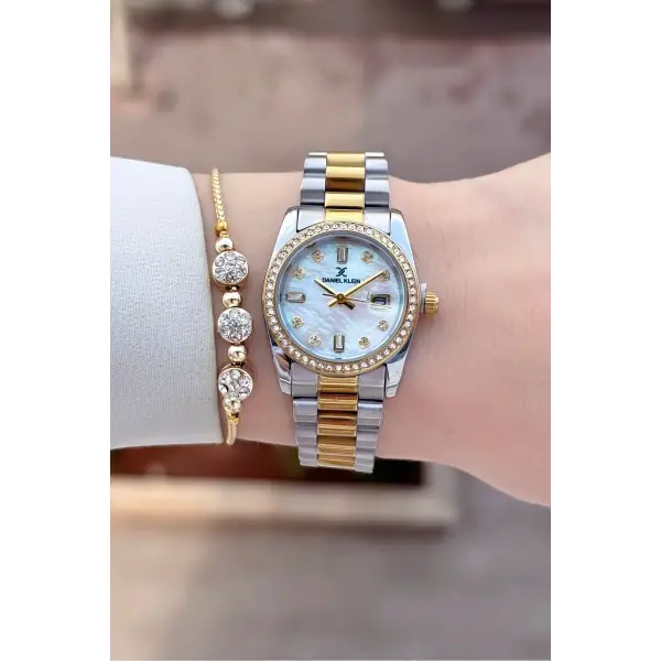 Gold Gümüş Renk 28 Mm Kadın Kol Saati ve Bileklik