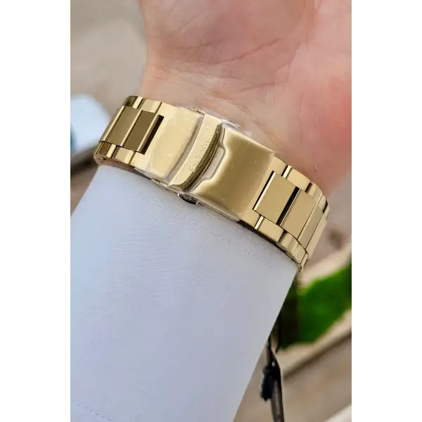 Kadranı Siyah Kordonu Gold Renk 45 mm İç Göstergeleri Aktif Erkek Kol Saati