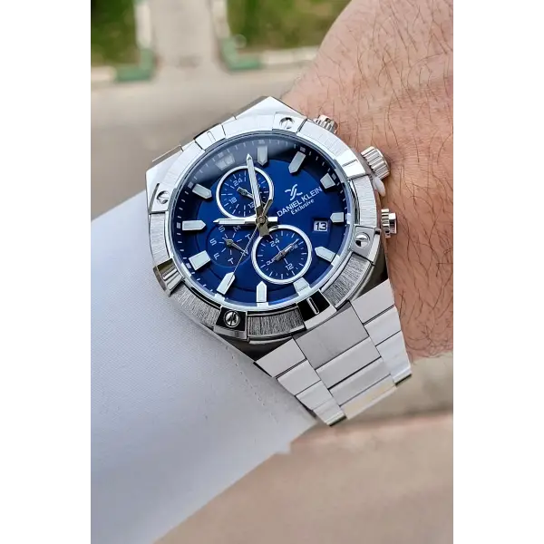 Kadranı Lacivert Kordonu Gümüş Renk 45 mm İç Göstergeleri Aktif Erkek Kol Saati