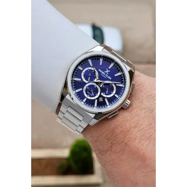 Kadranı Lacivert Kordonu Gümüş Renk 44 mm İç Göstergeleri Aktif Erkek Kol Saati