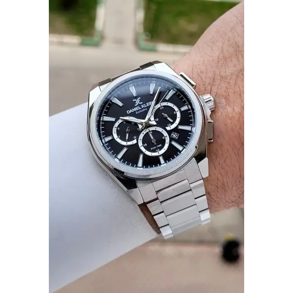 Kadranı Siyah Kordonu Gümüş Renk 44 mm İç Göstergeleri Aktif Erkek Kol Saati