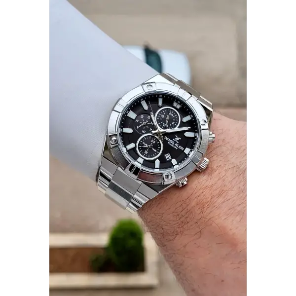 Kadranı Siyah Kordonu Gümüş Renk 45 mm İç Göstergeleri Aktif Erkek Kol Saati