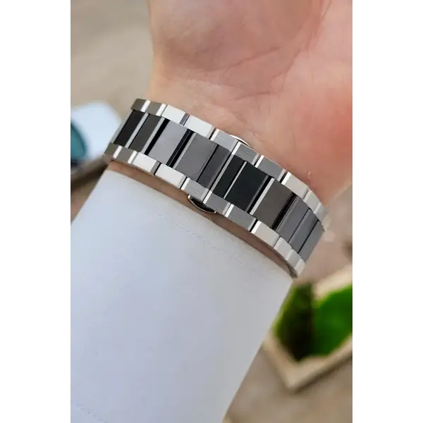 Siyah Gümüş Renk 44 mm Hediye Paketli İç Göstergeleri Aktif Erkek Kol Saati