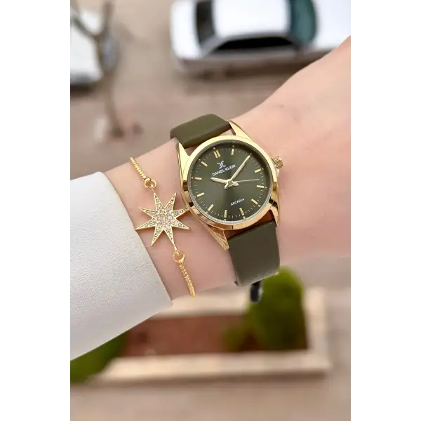 Kasası Gold Kordonu Yeşil Renk Hediye Paketli Kadın Kol Saati ve Bileklik