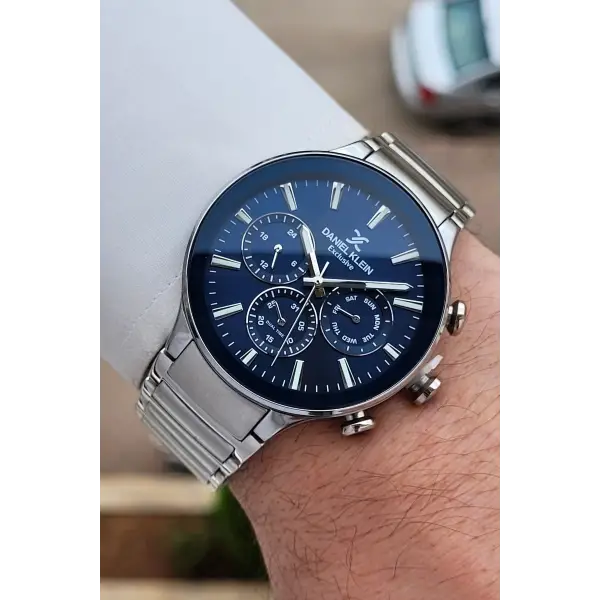 Kadranı Lacivert Kordonu Gümüş Renk Hediye Paketli İç Göstergeleri Aktif Erkek Kol Saati