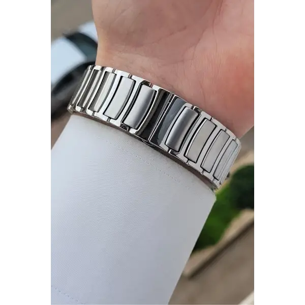 Kadranı Lacivert Kordonu Gümüş Renk Hediye Paketli İç Göstergeleri Aktif Erkek Kol Saati