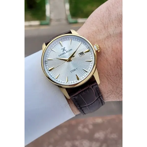 Kasası Gold Kordonu Kahverengi Renk 41,5 mm Full Çelik Kasa Erkek Kol Saati