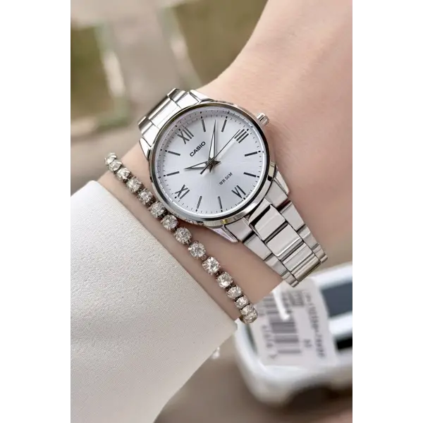 Casio Kadın Kol Saati