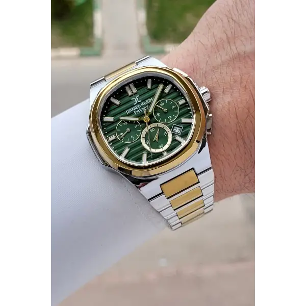 Kadranı Yeşil Kordonu Gümüş Renk İç Göstergeleri Aktif Erkek Kol Saati