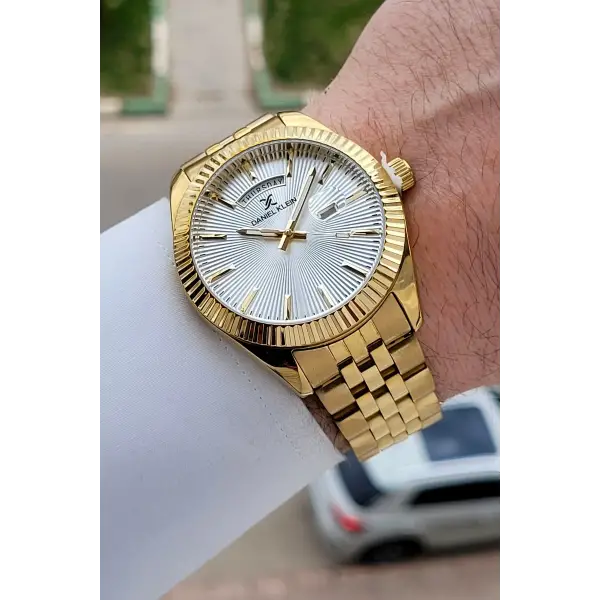 Gold Renk Hediye Paketli Erkek Kol Saati