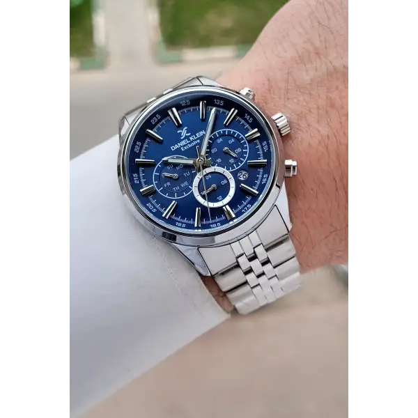 Kadranı Lacivert Kordonu Gümüş Renk 43 Mm 5 ATM Erkek Kol Saati