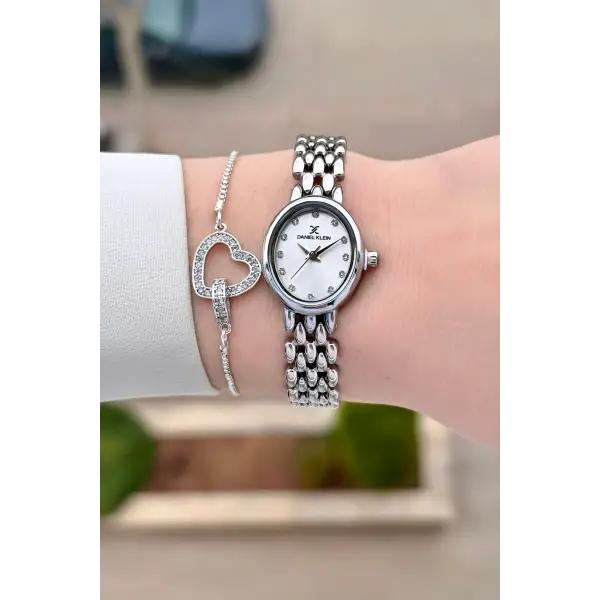 Gümüş Renk 20,5 mm Kadın Kol Saati ve Bileklik