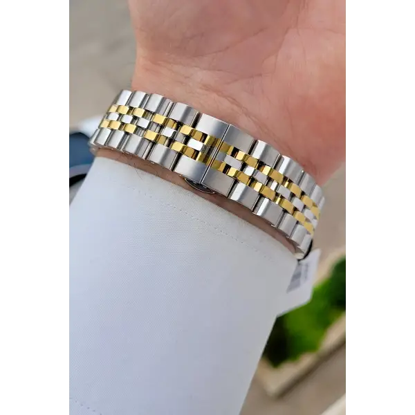 Kadranı Yeşil Kordonu Gold Gümüş Renk 43 Mm 5 ATM Erkek Kol Saati