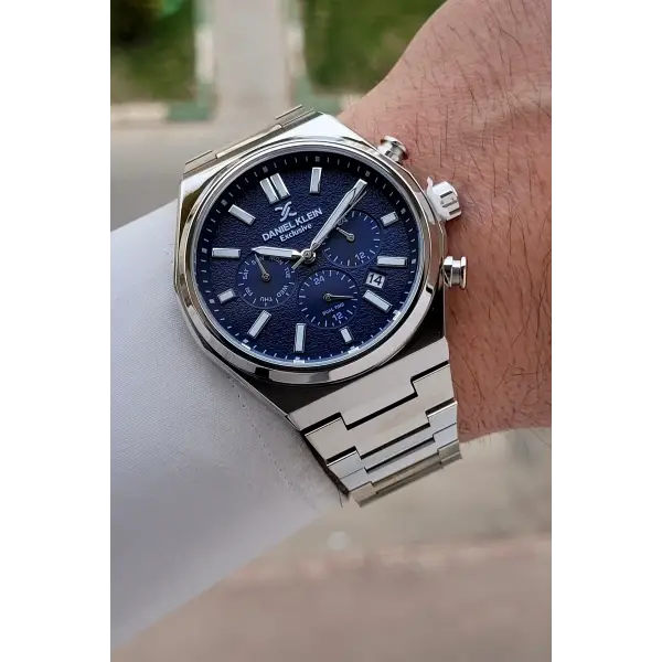 Kadranı Lacivert Kordonu Gümüş Renk 43 mm Erkek Kol Saati